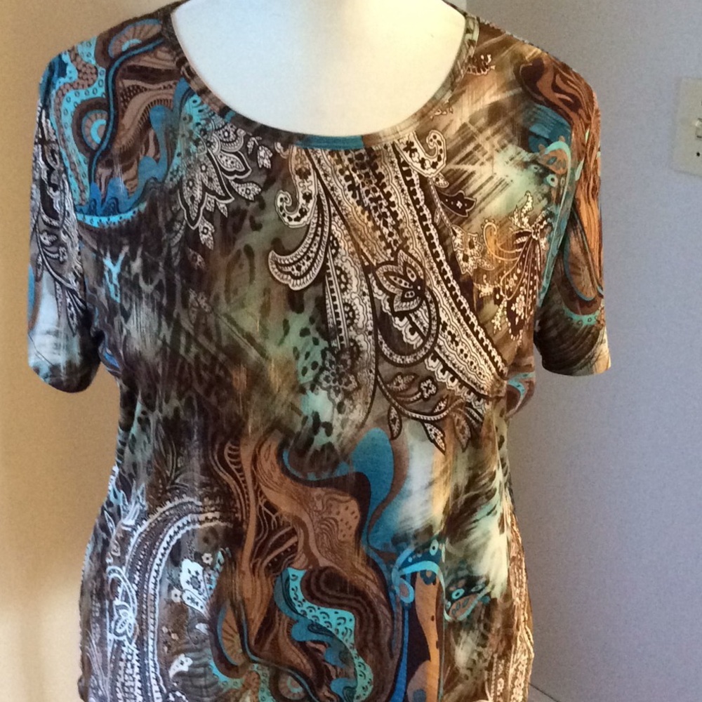 Nygard Women’s, size medium, beautiful top.